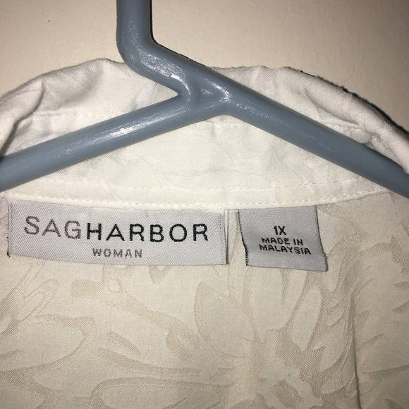 Sheer floral Sag Harbor blouse - Picture 5 of 6